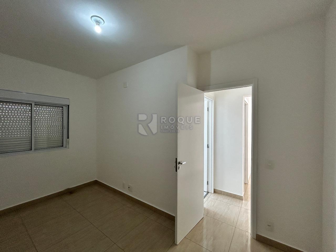 Apartamento para aluguel no bairro Chácaras Antonieta: Dormitório 2