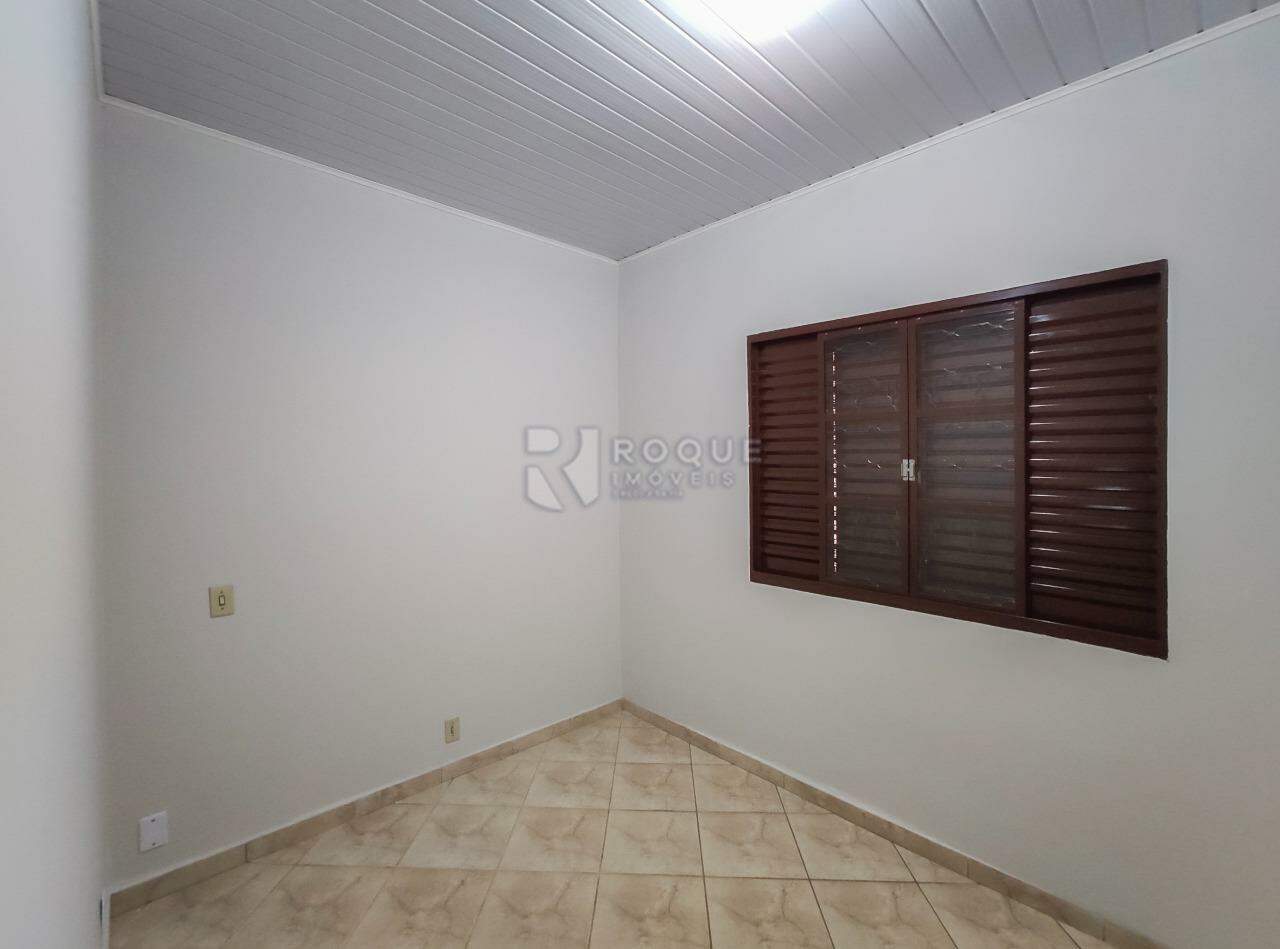 Casa Residencial para aluguel no bairro Vila Camargo: Dormitório 1