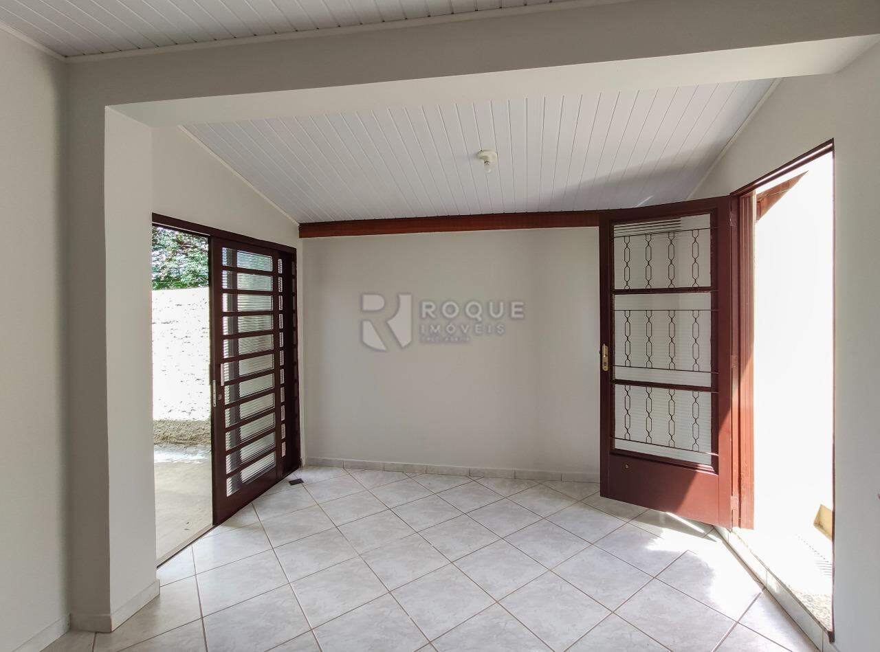 Casa Residencial para aluguel no bairro Vila Camargo: Cozinha