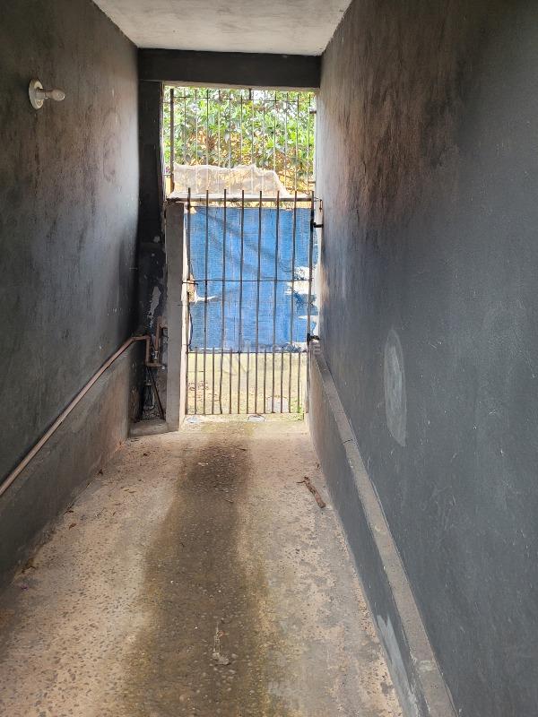 Casa Residencial para aluguel no bairro Vila Queiroz: Corredor