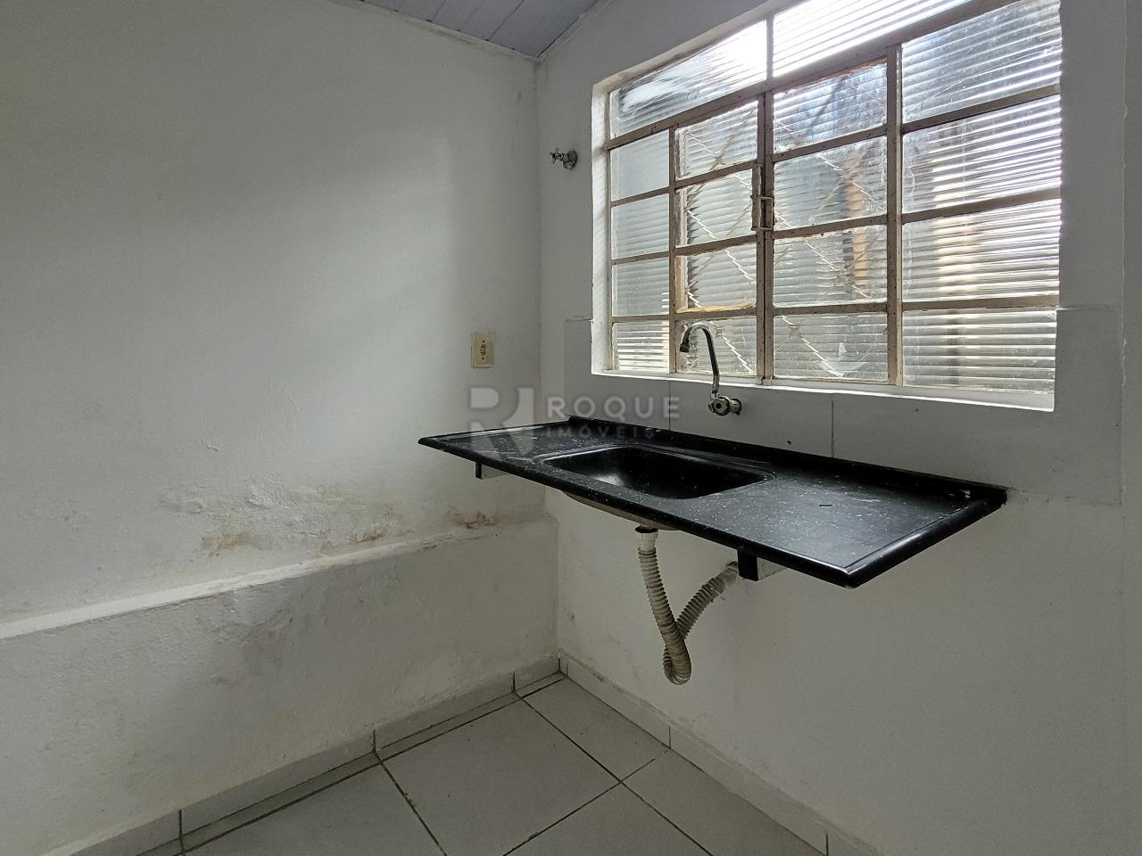 Casa Residencial para aluguel no bairro Vila Queiroz: Cozinha integrada