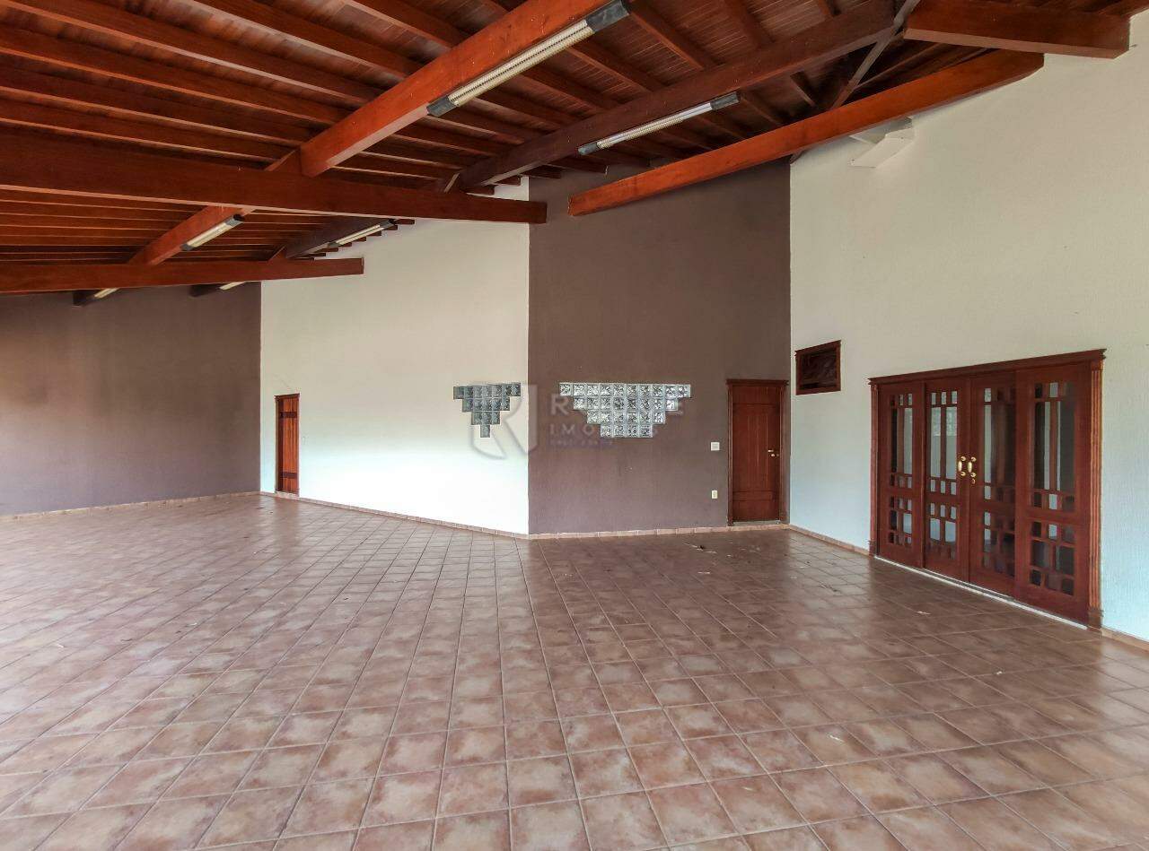 Casa em condomínio para aluguel no bairro Jardim Colina Verde: Garagem