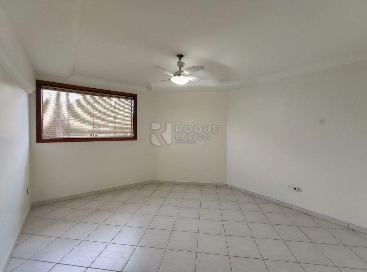 Casa em condomínio para aluguel no bairro Jardim Colina Verde: Sala 1 segundo andar