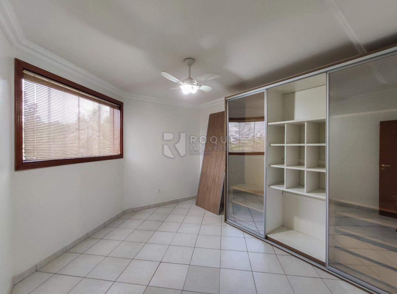 Casa em condomínio para aluguel no bairro Jardim Colina Verde: Sala 2 Segundo andar