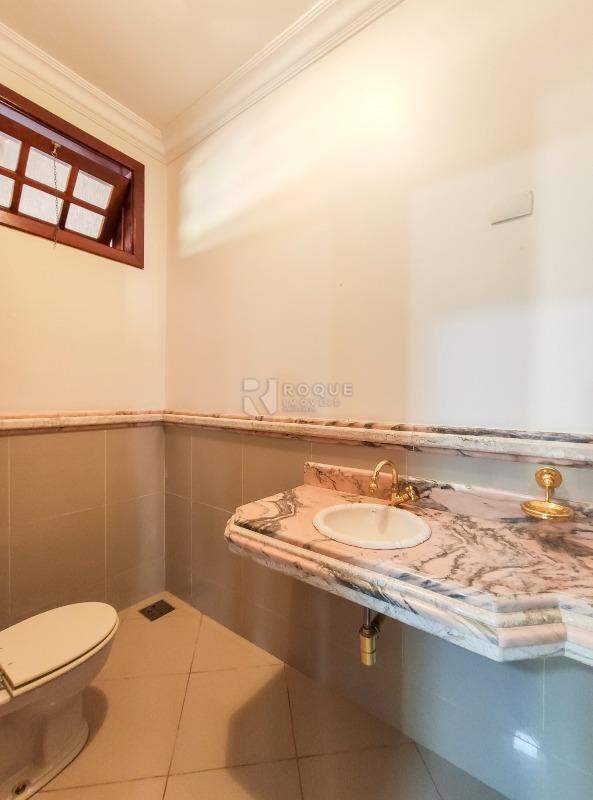 Casa em condomínio para aluguel no bairro Jardim Colina Verde: Lavabo