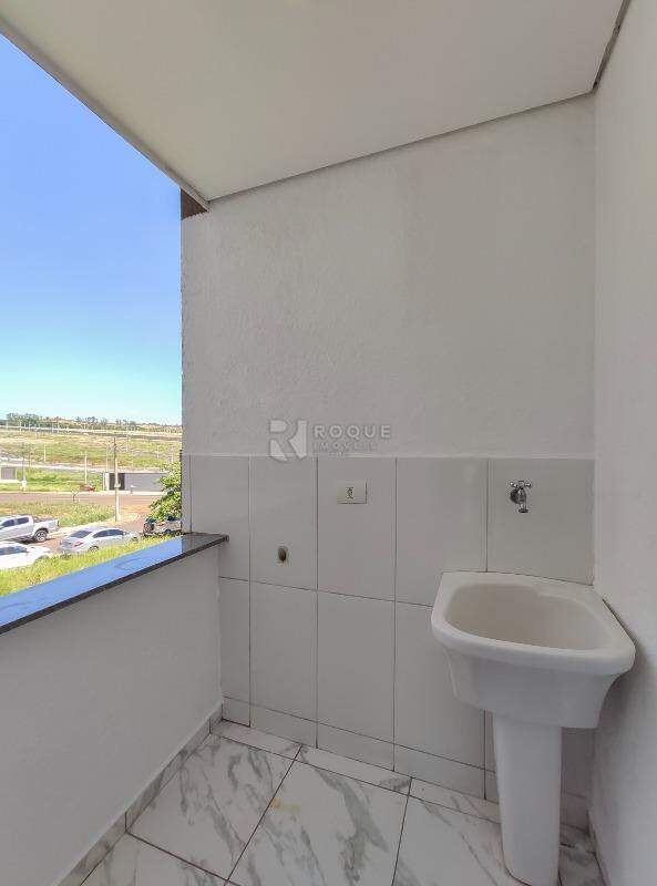 Kitnet para aluguel no bairro Jardim Cidade Universitária I: Área de serviço 