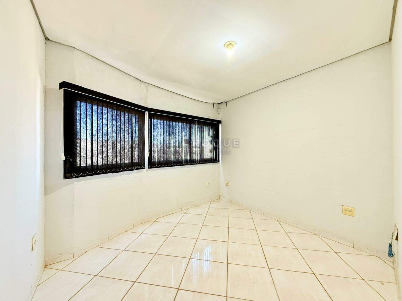 Barracão/Galpão para aluguel no bairro Jardim Boa Vista: Sala 01