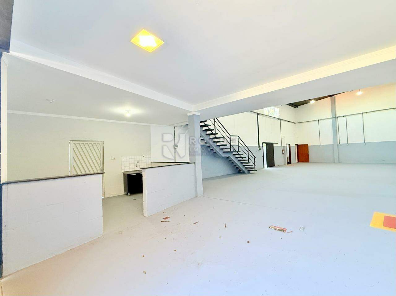 Barracão/Galpão para aluguel no bairro Jardim Boa Vista: Entrada