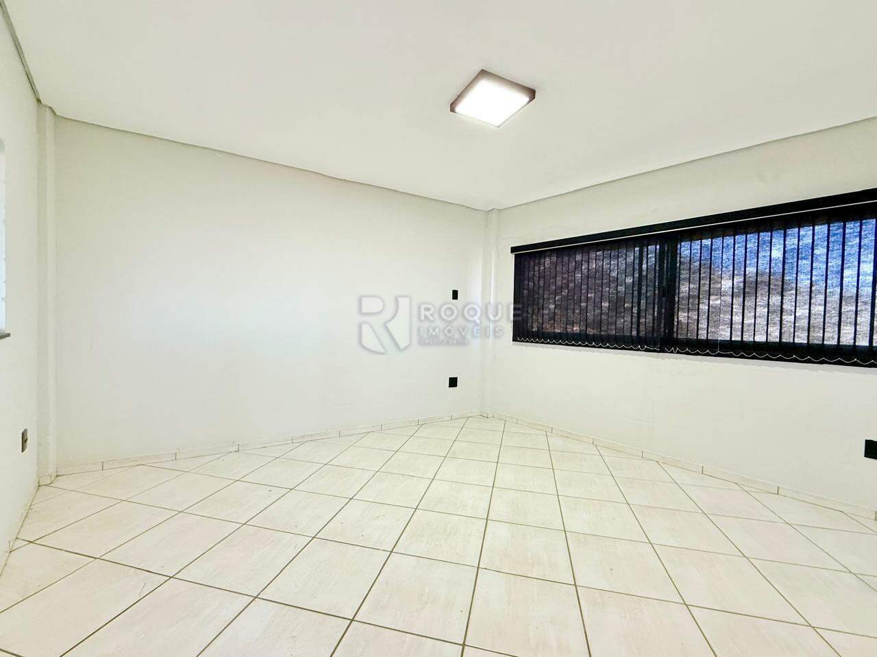 Barracão/Galpão para aluguel no bairro Jardim Boa Vista: Sala 02