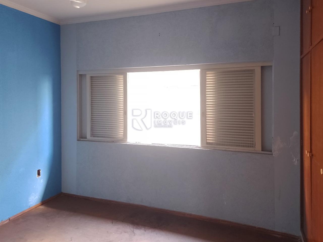 Casa Comercial para aluguel no bairro Vila São João: Sala 02