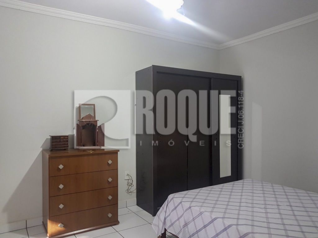 Casa Comercial para aluguel no bairro Parque Hippolyto: Dormitório 1