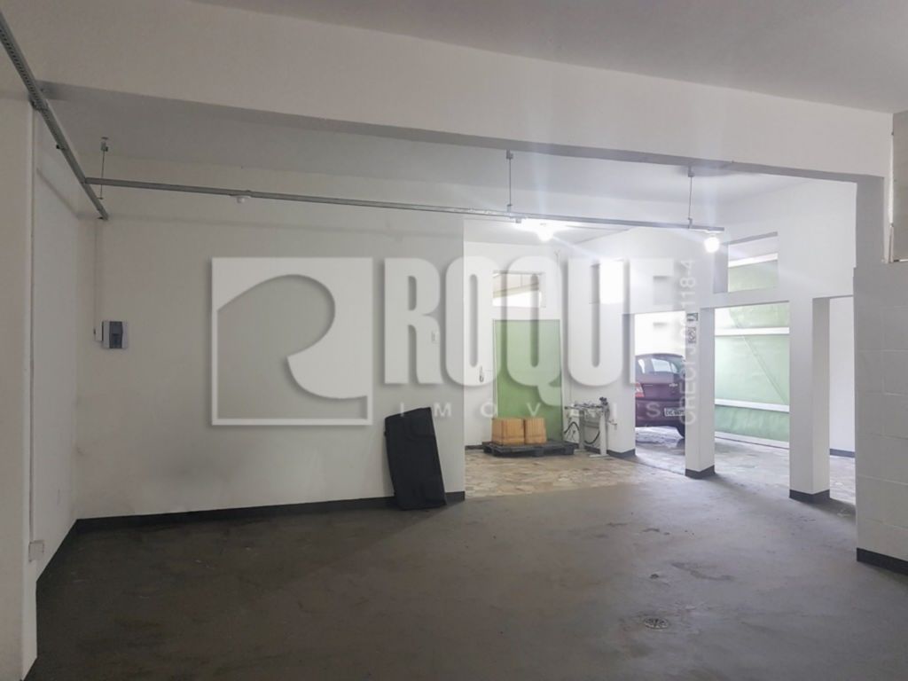 Casa Comercial para aluguel no bairro Parque Hippolyto: Salão