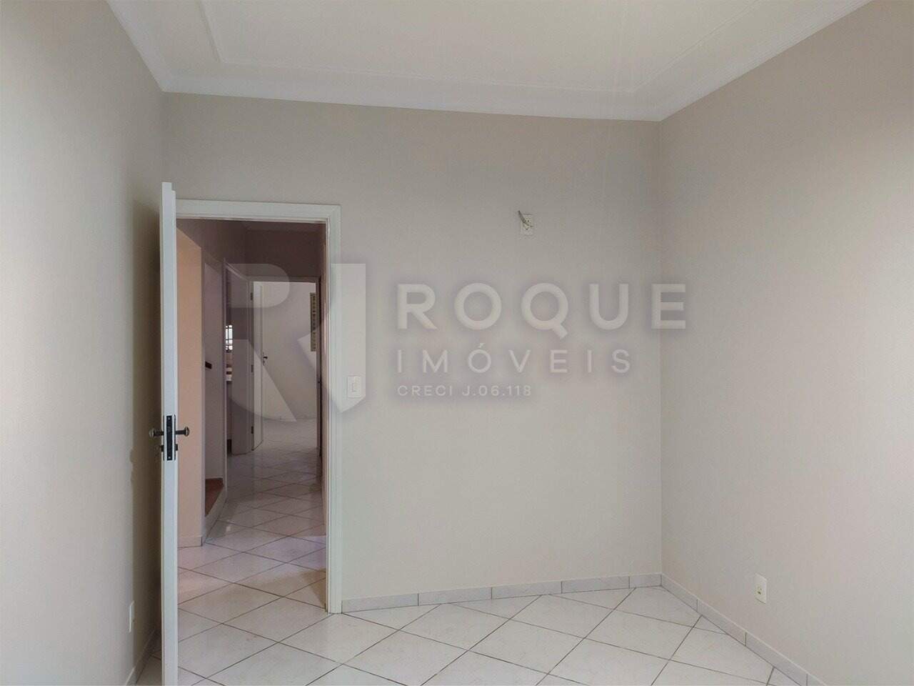 Casa Residencial para aluguel no bairro Jardim Residencial Roseira: Dormitório 1