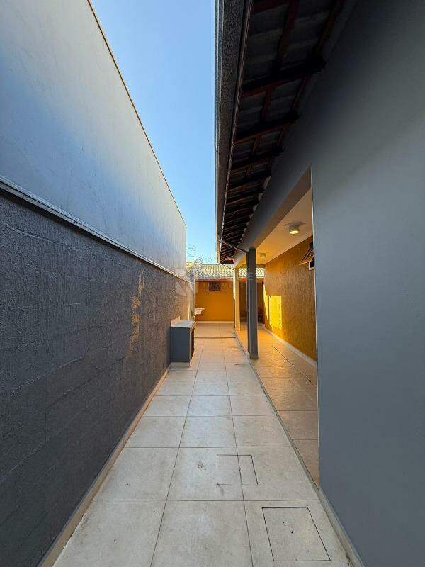 Casa Residencial para aluguel no bairro Jardim Nova Europa: Quintal