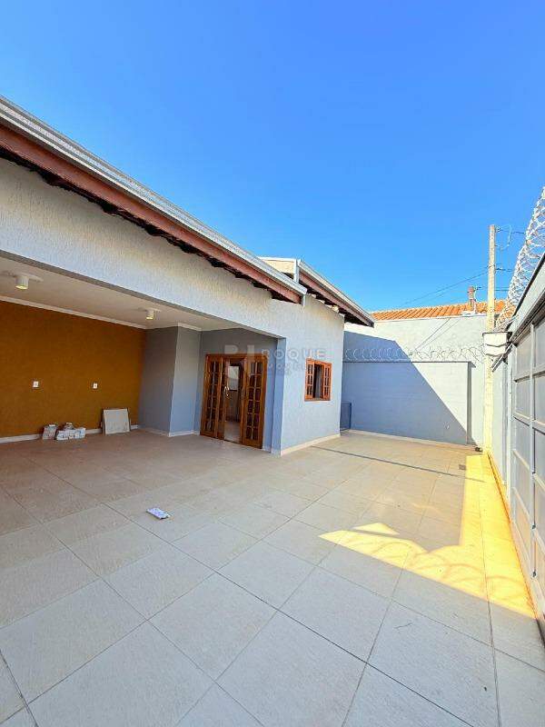Casa Residencial para aluguel no bairro Jardim Nova Europa: Frente