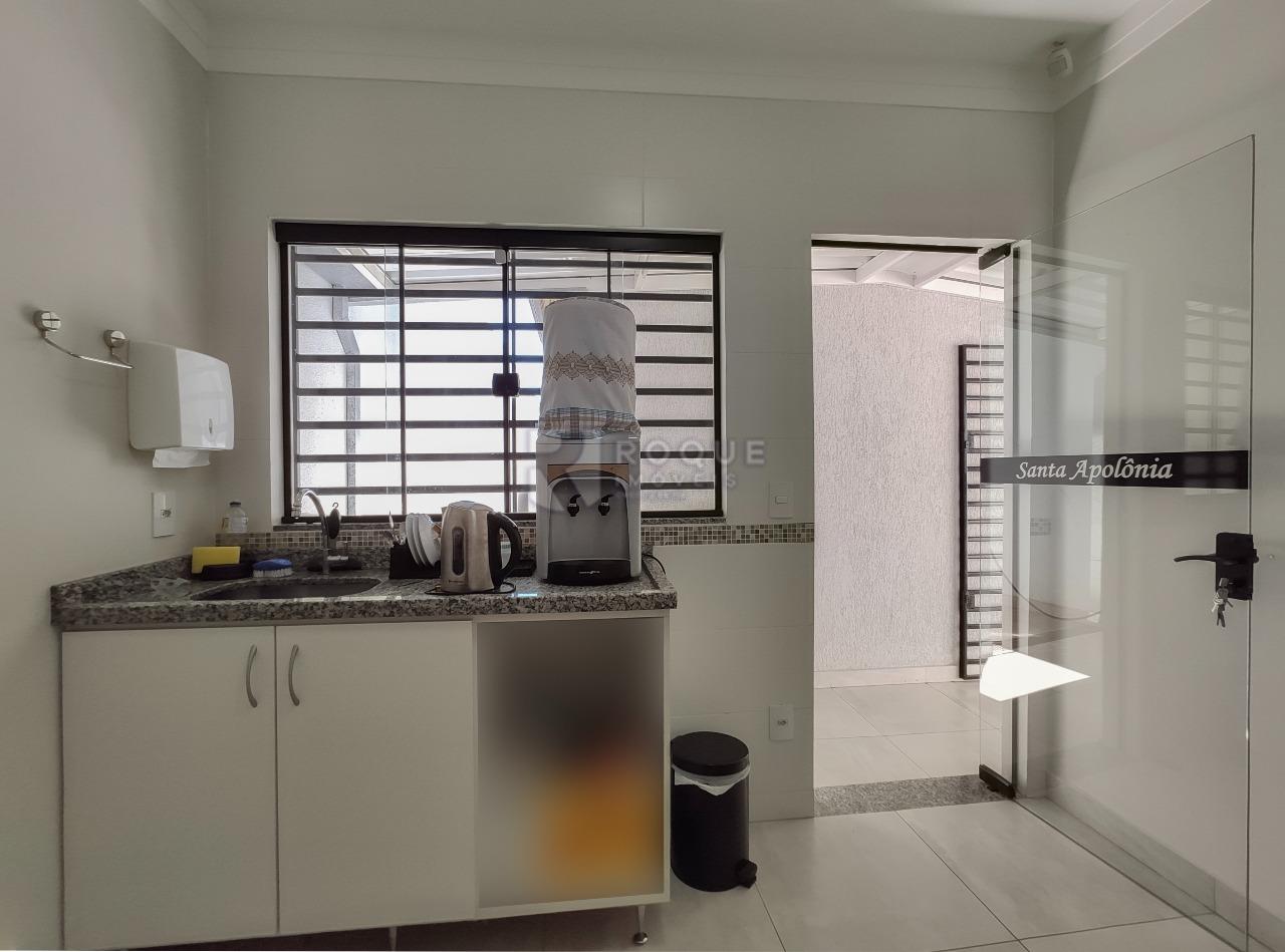 Salas/Conjuntos para aluguel no bairro Vila Queiroz: Copa em comum