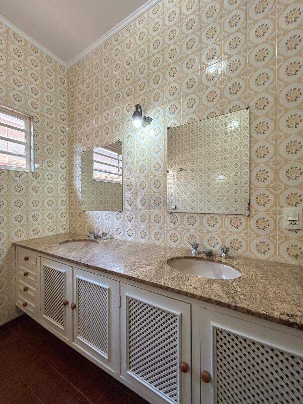Casa Residencial para aluguel no bairro Jardim Mercedes: WC suíte
