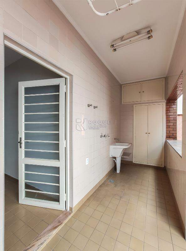Casa Residencial para aluguel no bairro Jardim Mercedes: Área de serviço 