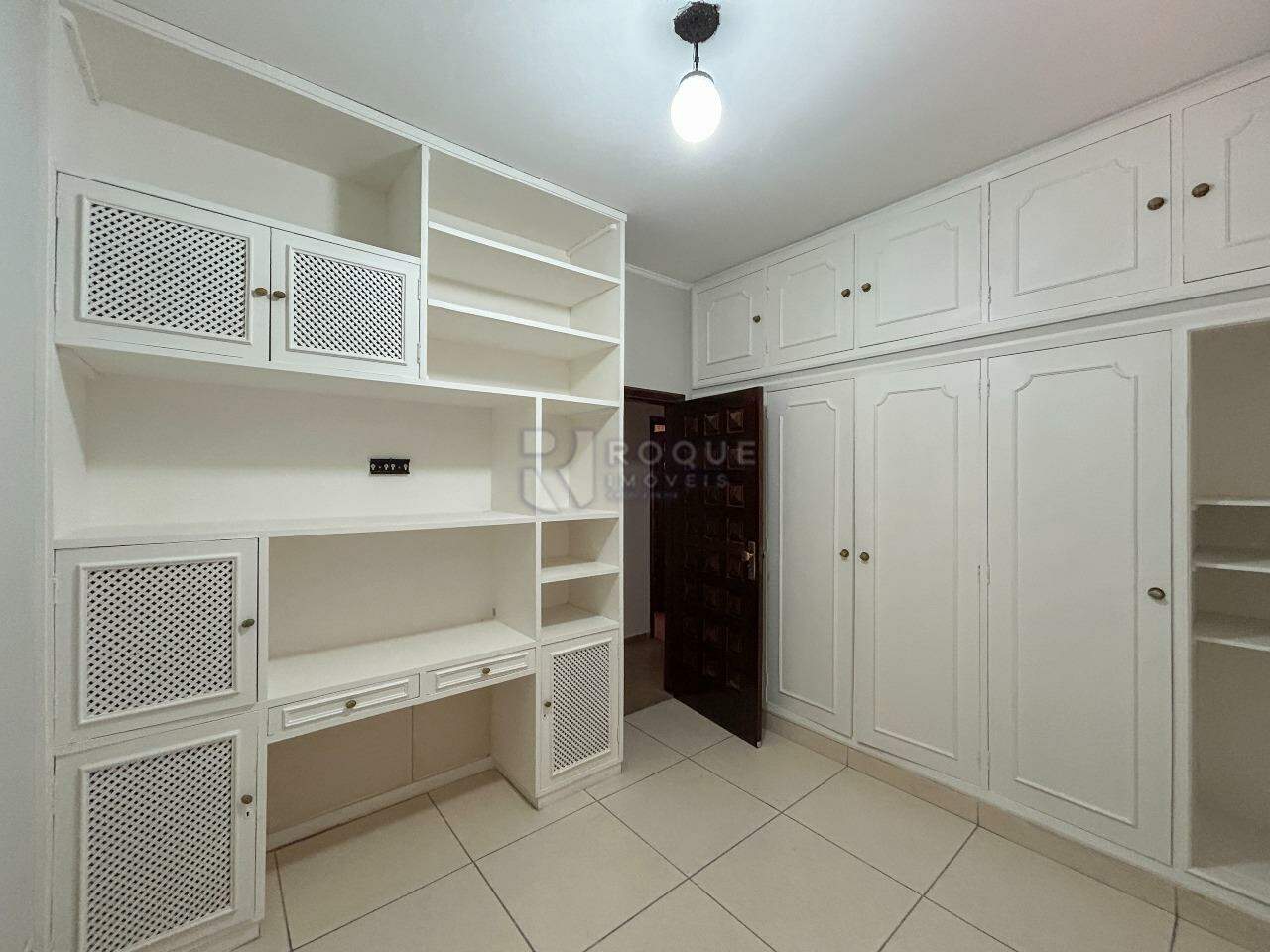 Casa Residencial para aluguel no bairro Jardim Mercedes: Dormitório 1