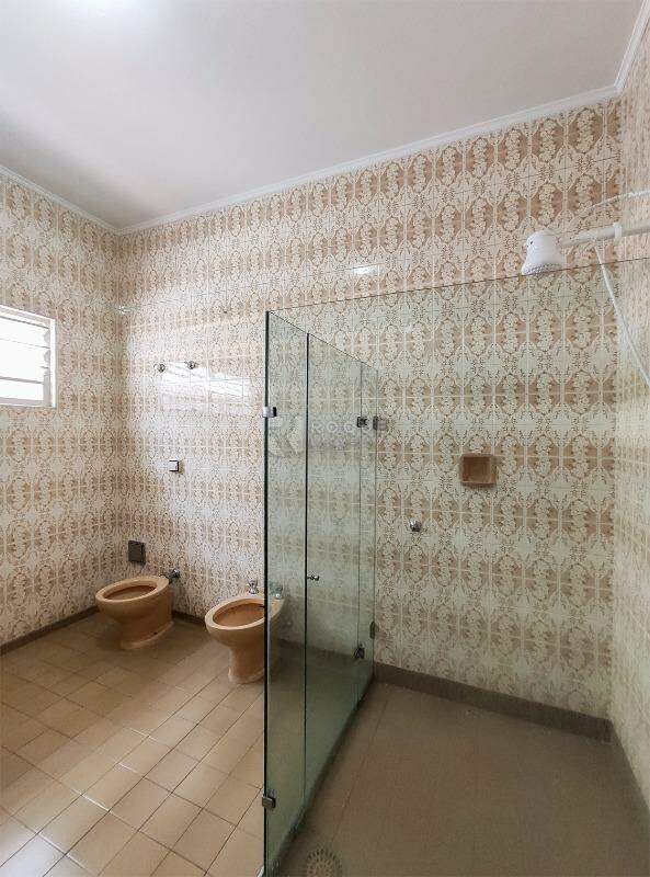 Casa Residencial para aluguel no bairro Jardim Mercedes: WC suíte 