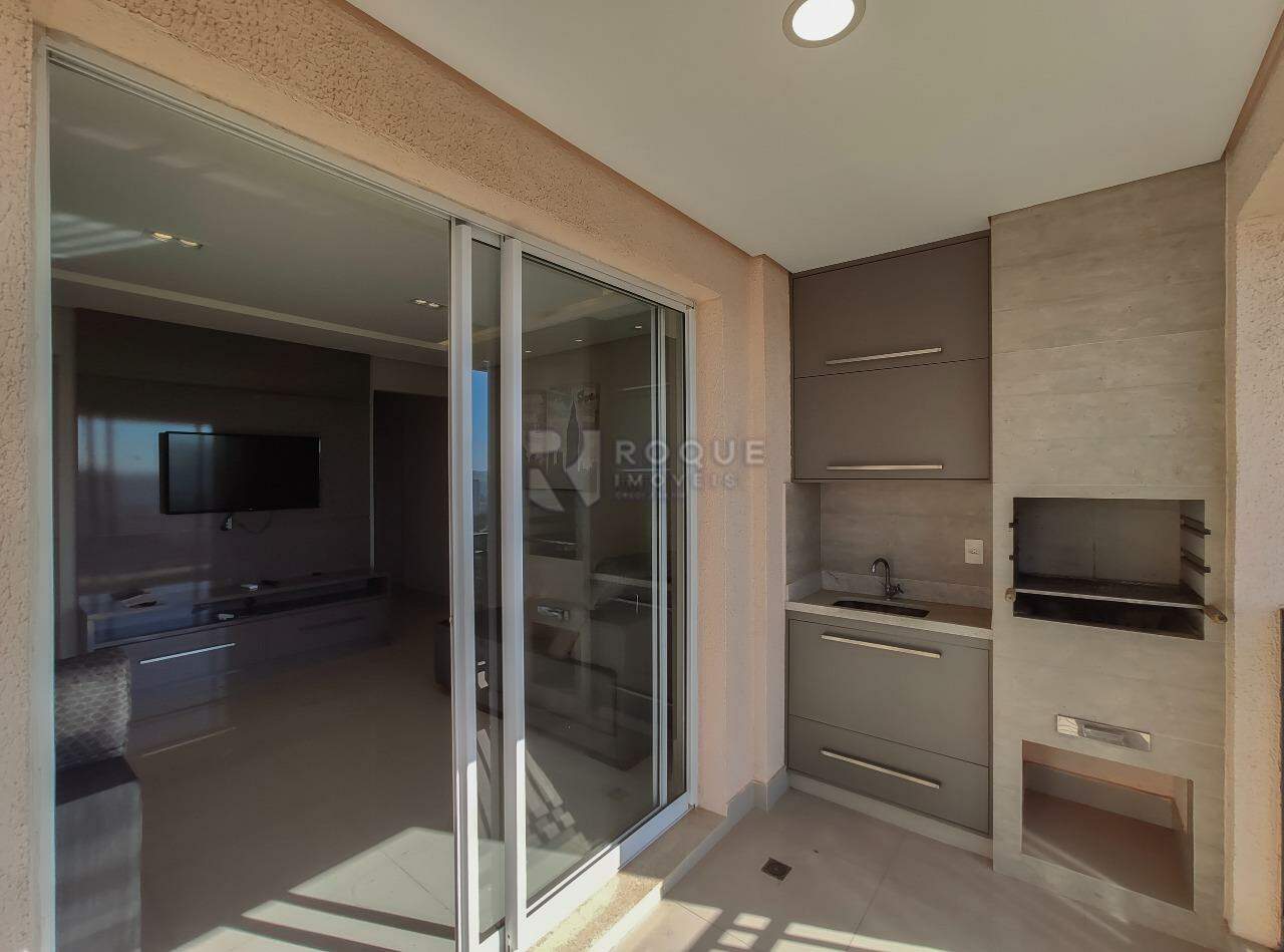 Apartamento para aluguel no bairro Jardim Residencial Francisco Cruãnes: Sacada 
