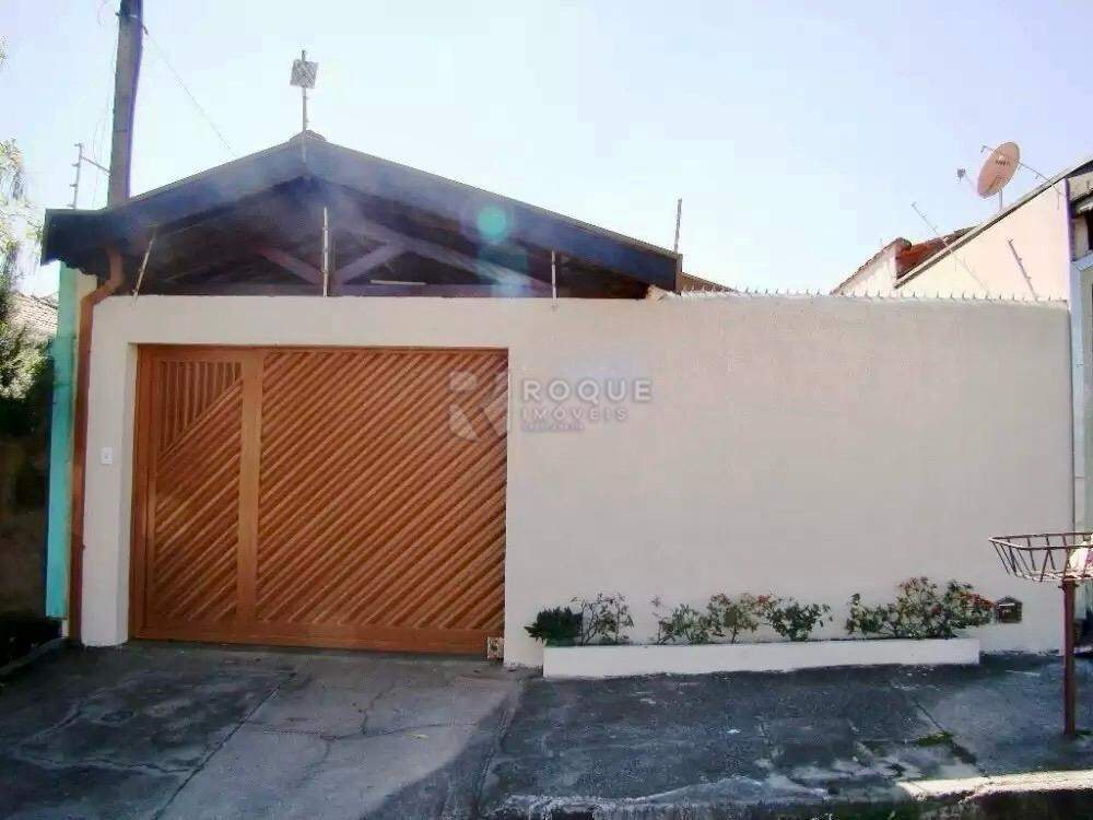 Casa Residencial para aluguel no bairro Jardim Ipanema: Fachada