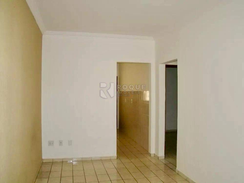 Casa Residencial para aluguel no bairro Jardim Ipanema: Sala