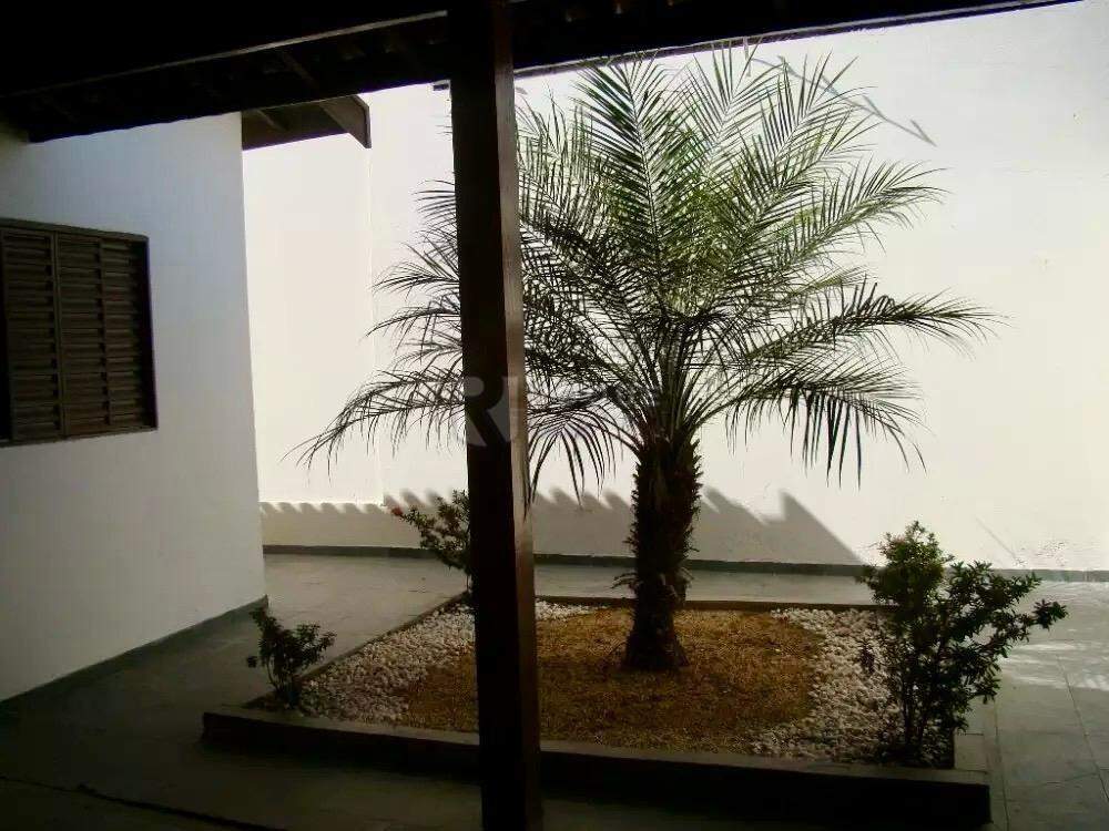 Casa Residencial para aluguel no bairro Jardim Ipanema: Jardim