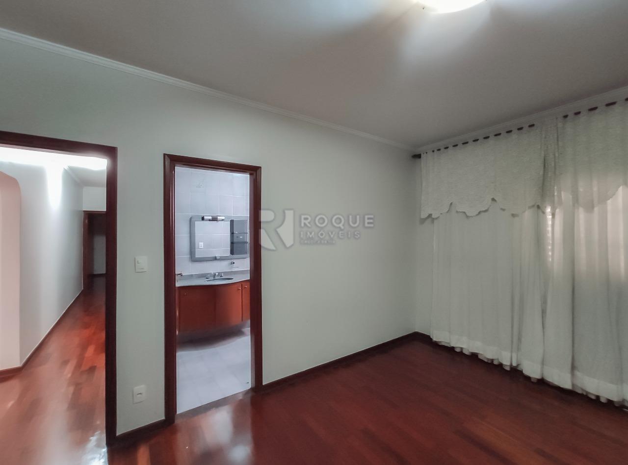 Casa Residencial para aluguel no bairro Jardim Mediterrâneo: Dormitório 1 suíte 