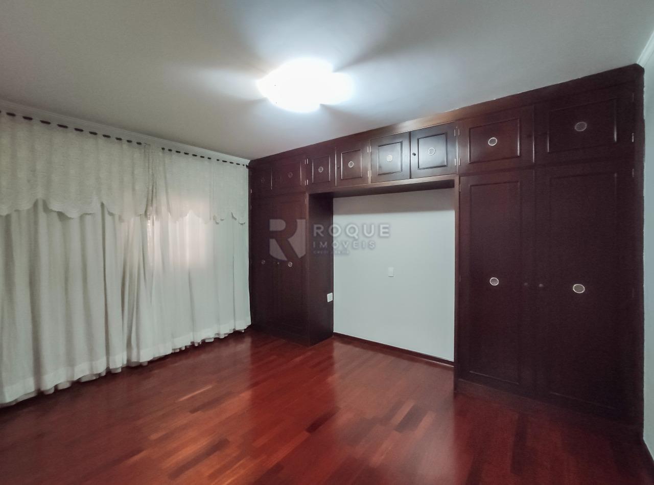 Casa Residencial para aluguel no bairro Jardim Mediterrâneo: Dormitório 1 suíte 