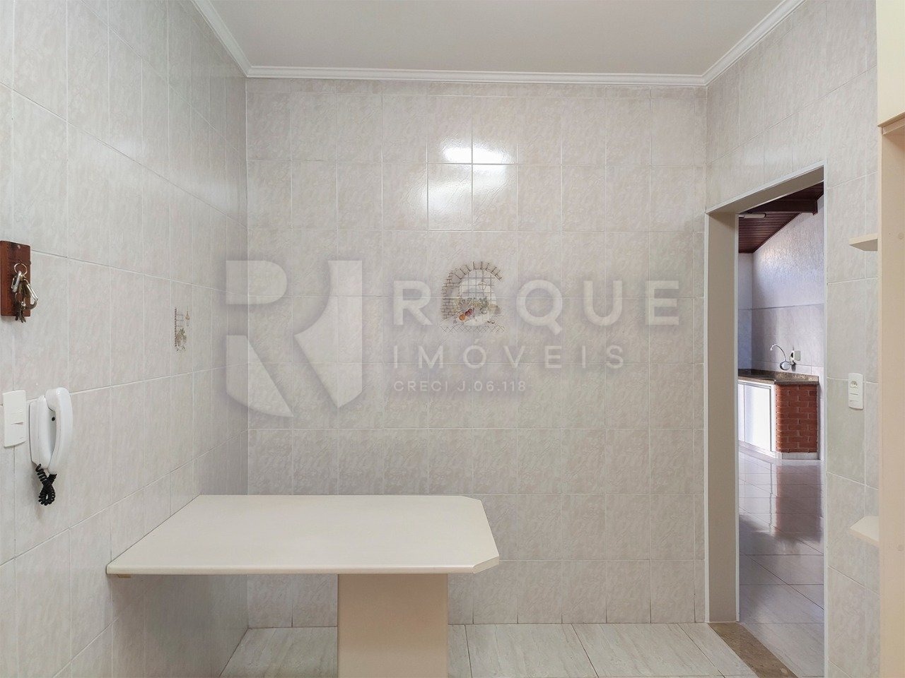 Casa Residencial para aluguel no bairro Jardim Mediterrâneo: Cozinha 