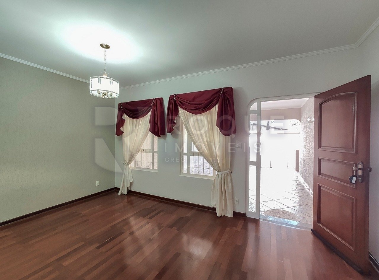 Casa Residencial para aluguel no bairro Jardim Mediterrâneo: Sala 