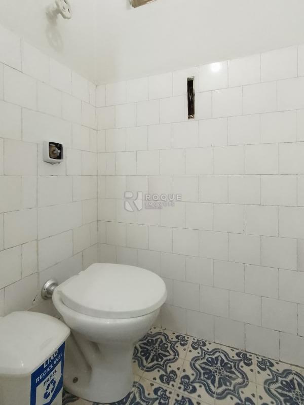 Salão para aluguel no bairro Centro: WC 