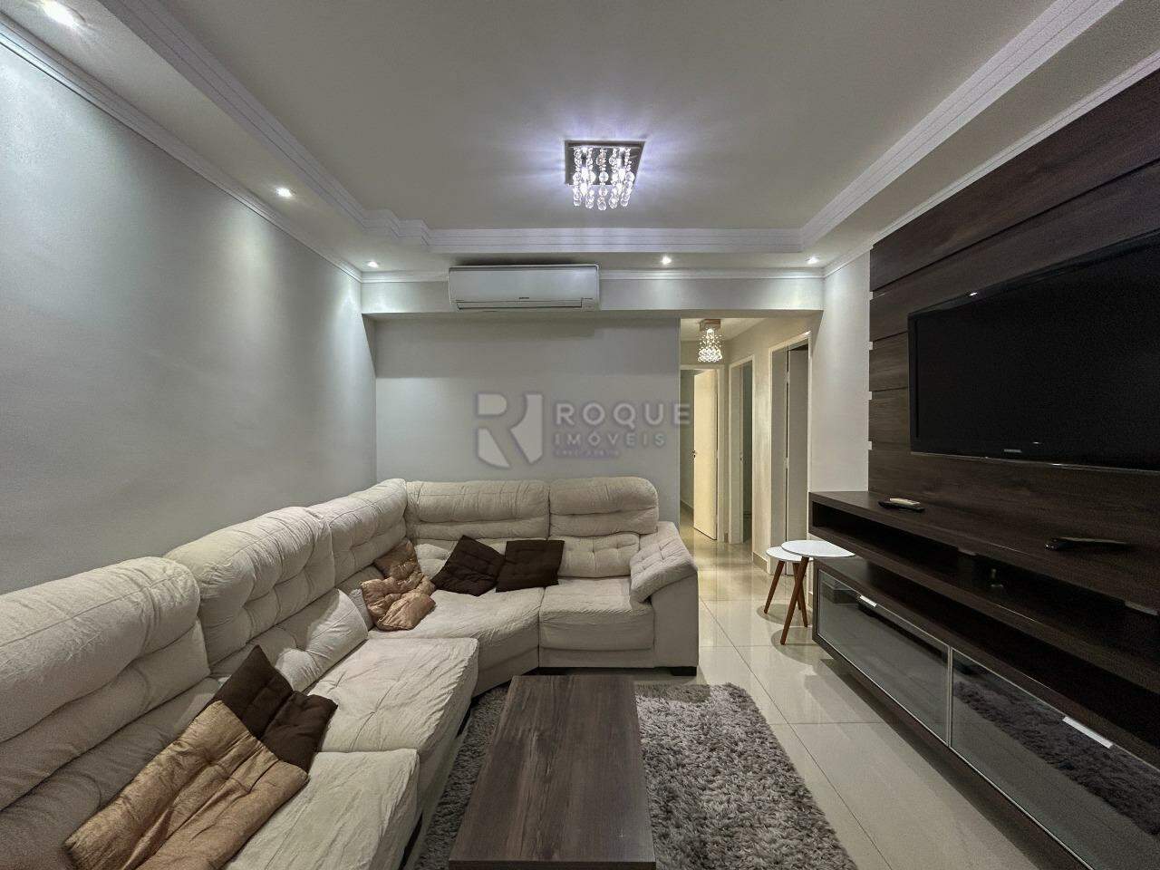 Apartamento para aluguel no bairro Desmembramento Oscar Antonio Breda: Sala