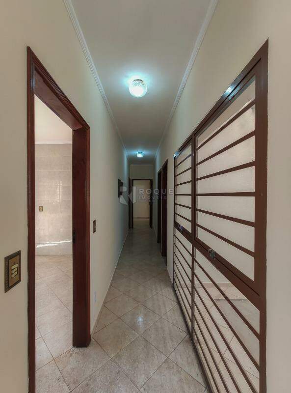 Casa Residencial para aluguel no bairro Vila Claudia: Hall 