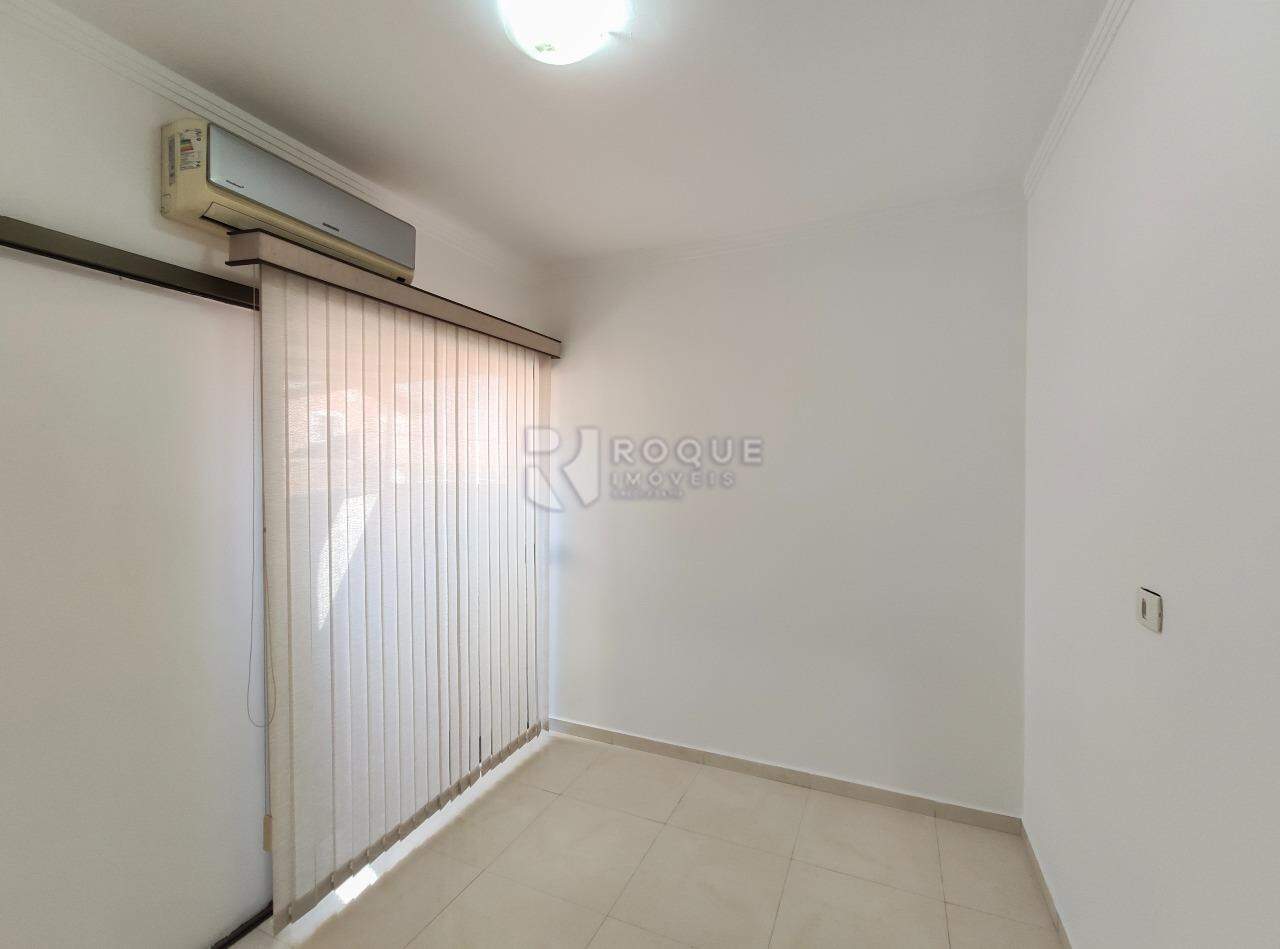Casa Residencial para aluguel no bairro Jardim Anhanguera: Dormitório 4 segundo andar 