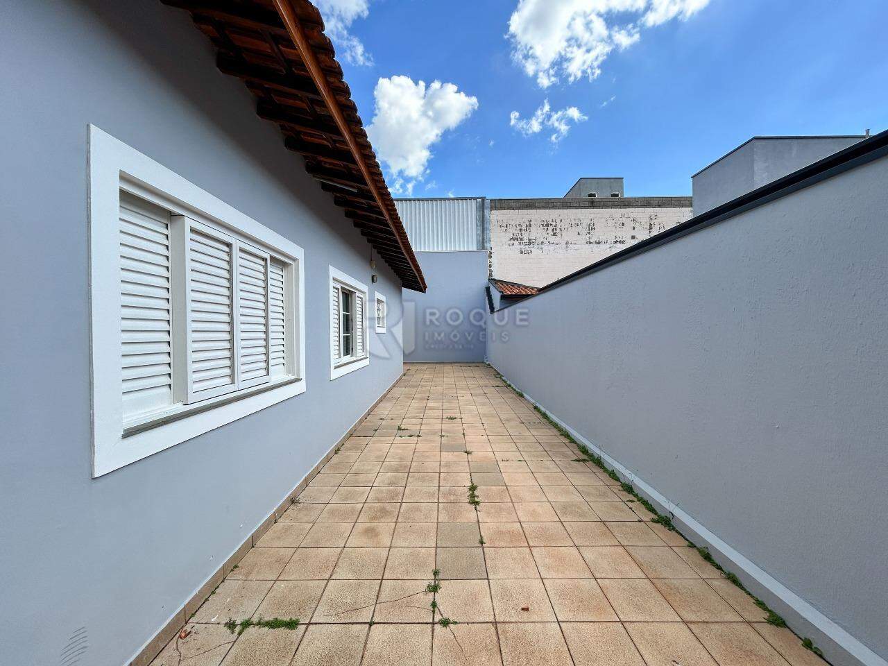 Casa em condomínio para aluguel no bairro Jardim Residencial Monsenhor Rossi: Corredor 2