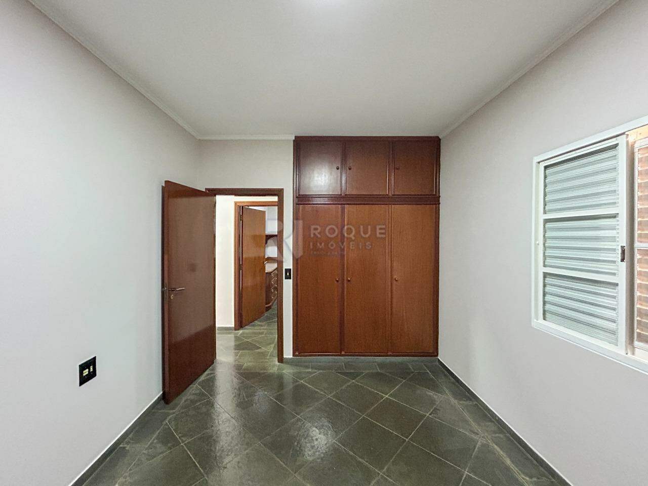 Casa em condomínio para aluguel no bairro Jardim Residencial Monsenhor Rossi: Dormitório 3