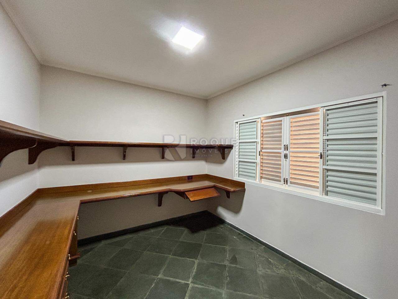 Casa em condomínio para aluguel no bairro Jardim Residencial Monsenhor Rossi: Dormitório 4