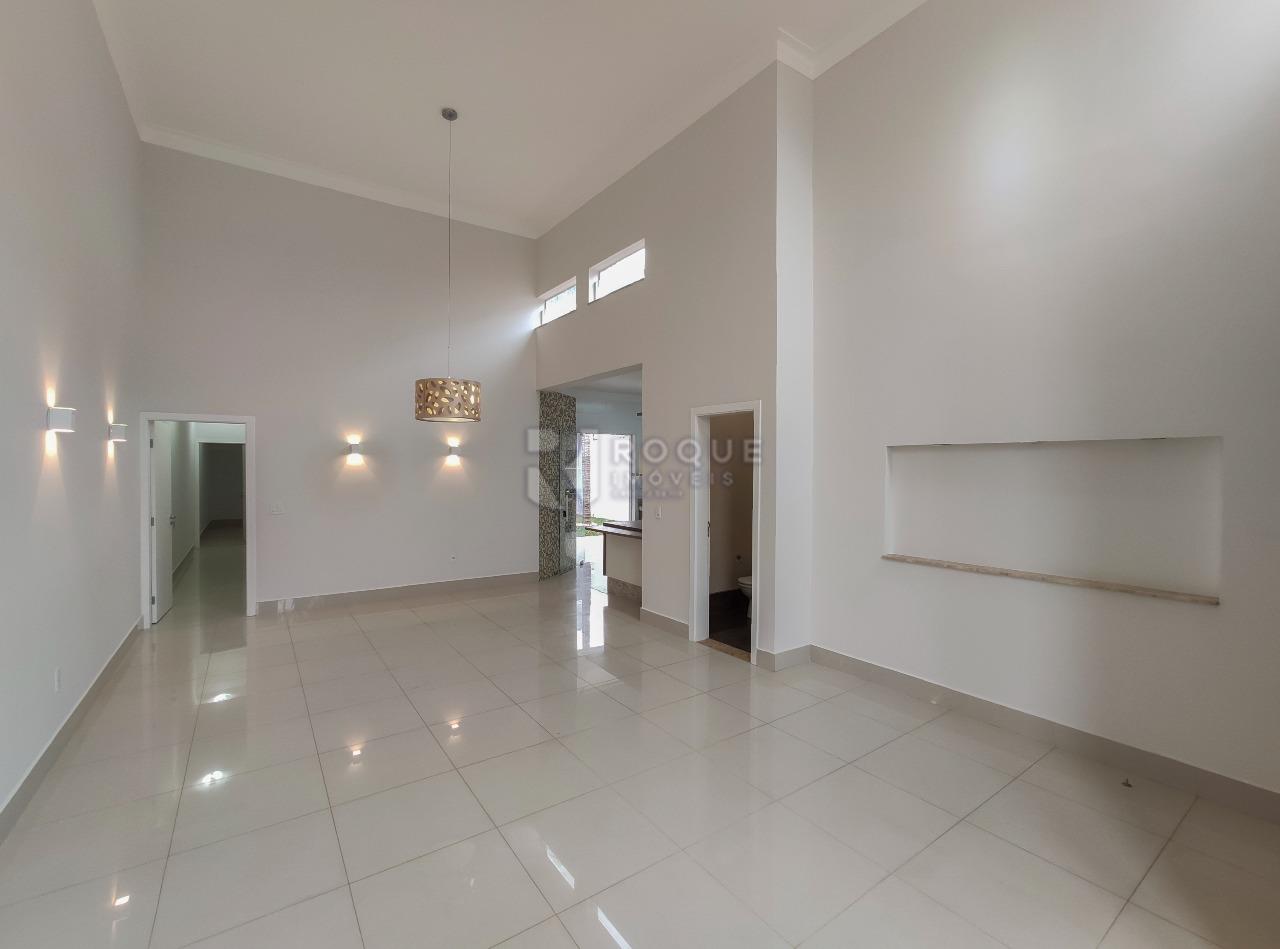 Casa em condomínio para aluguel no bairro Residencial Jardim dos Ipês: Sala 