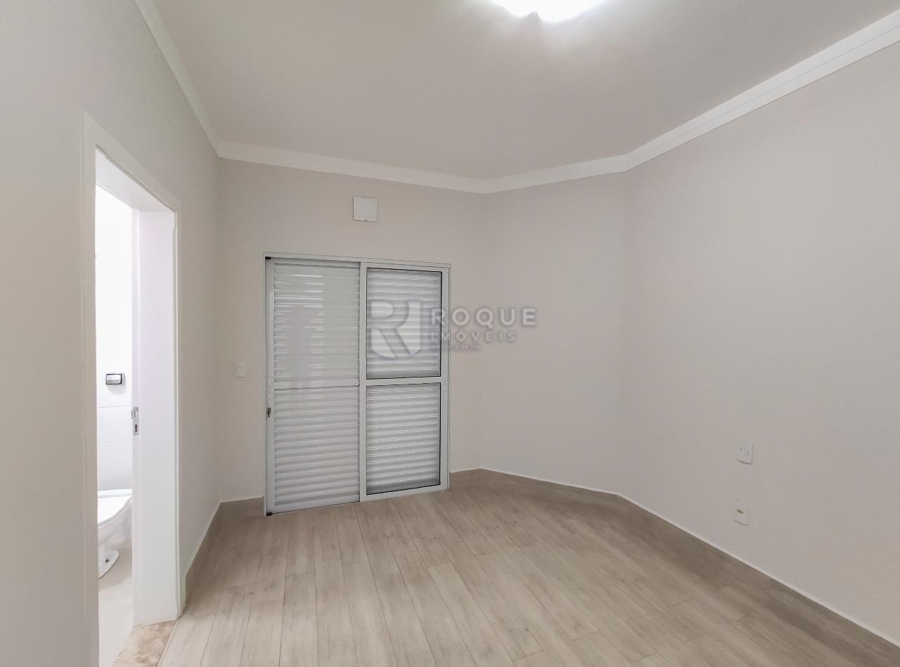 Casa em condomínio para aluguel no bairro Residencial Jardim dos Ipês: Suíte 1