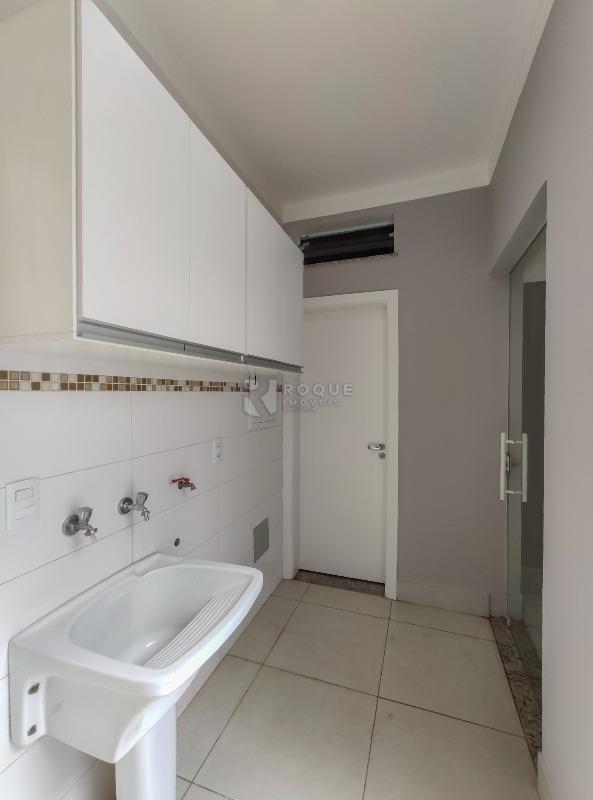 Casa em condomínio para aluguel no bairro Residencial Jardim dos Ipês: Área de serviço 