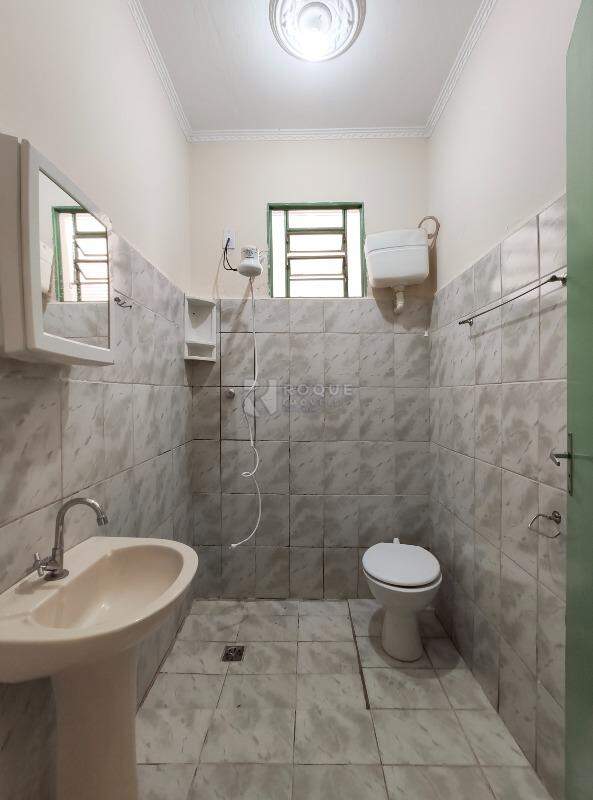 Casa Residencial para aluguel no bairro Jardim Novo Horizonte: WC social 