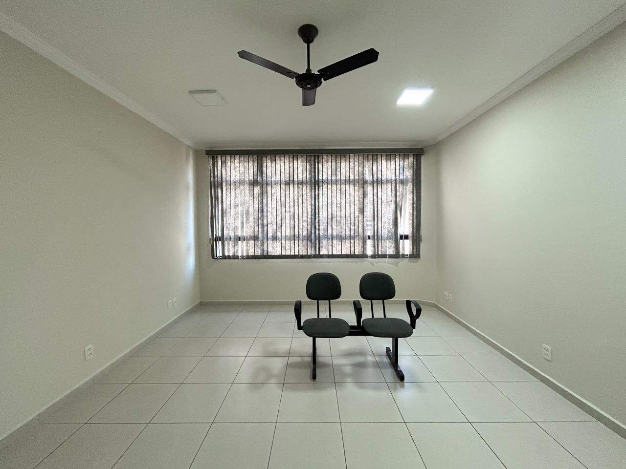 Salas/Conjuntos para aluguel no bairro Centro: Sala