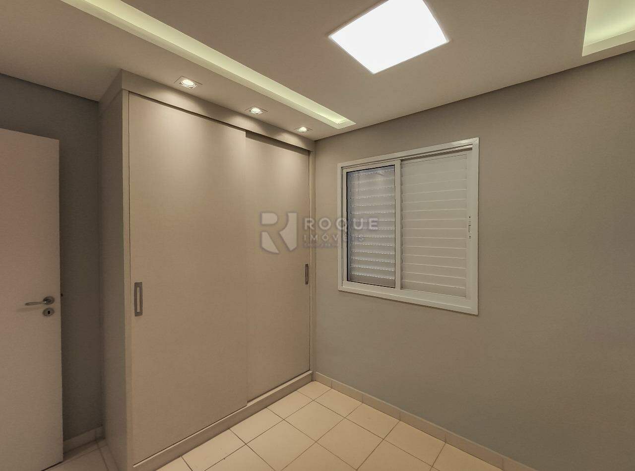 Apartamento para aluguel no bairro Jardim Parque Novo Mundo: Dormitório 2 suíte