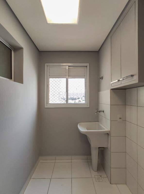 Apartamento para aluguel no bairro Jardim Parque Novo Mundo: Área de serviço