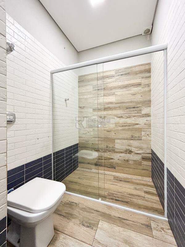 Barracão/Galpão para aluguel no bairro Centro: WC social 1