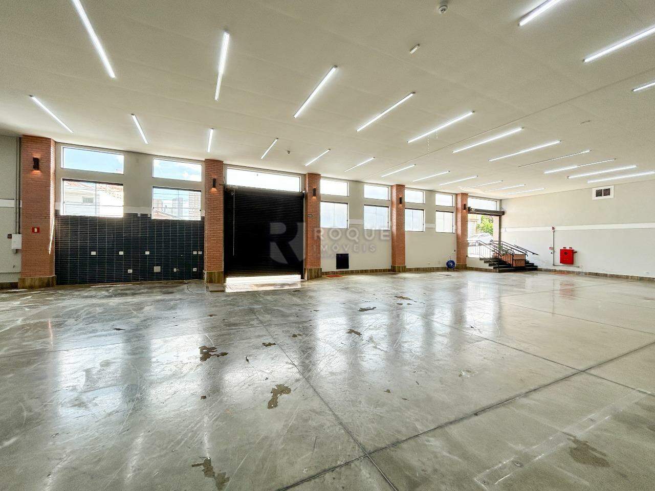 Barracão/Galpão para aluguel no bairro Centro: Salão