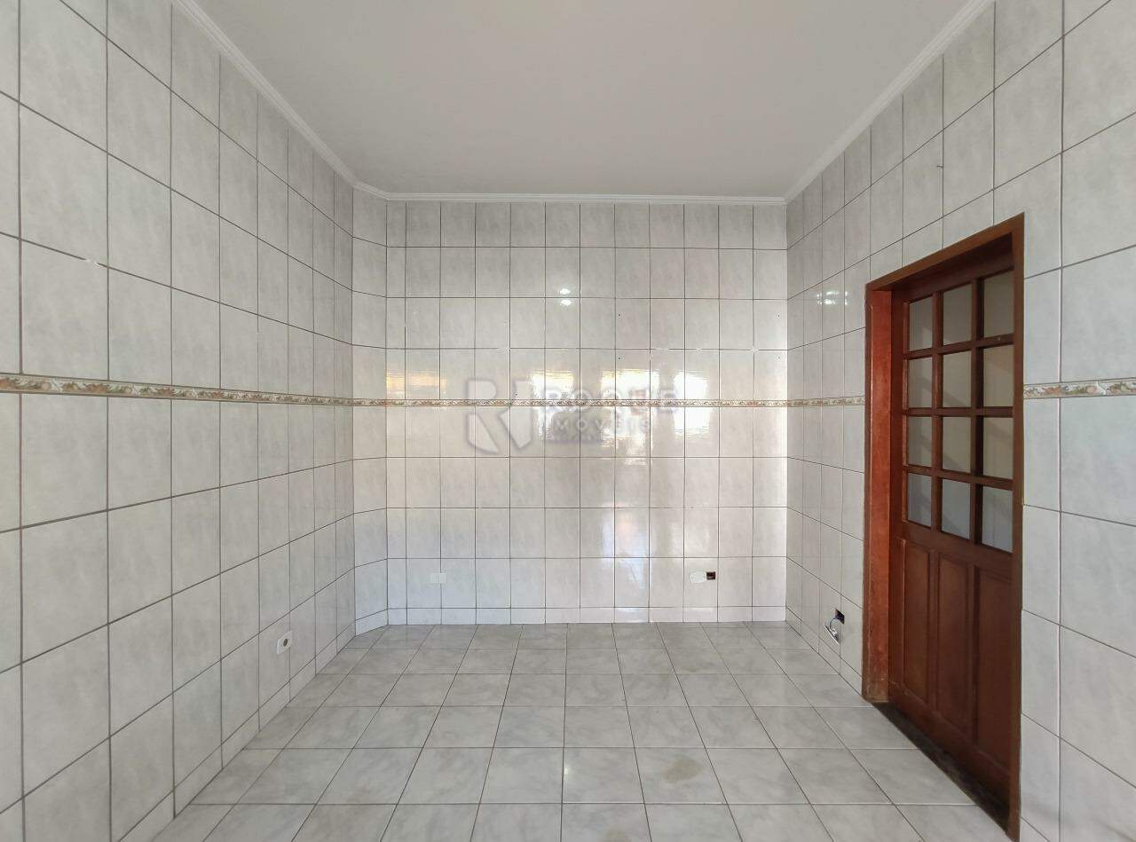 Casa Residencial para aluguel no bairro Jardim das Palmeiras: Cozinha 