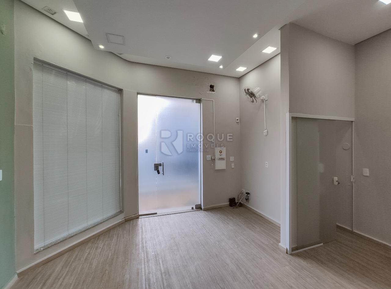 Casa Comercial para aluguel no bairro Centro: Sala 1